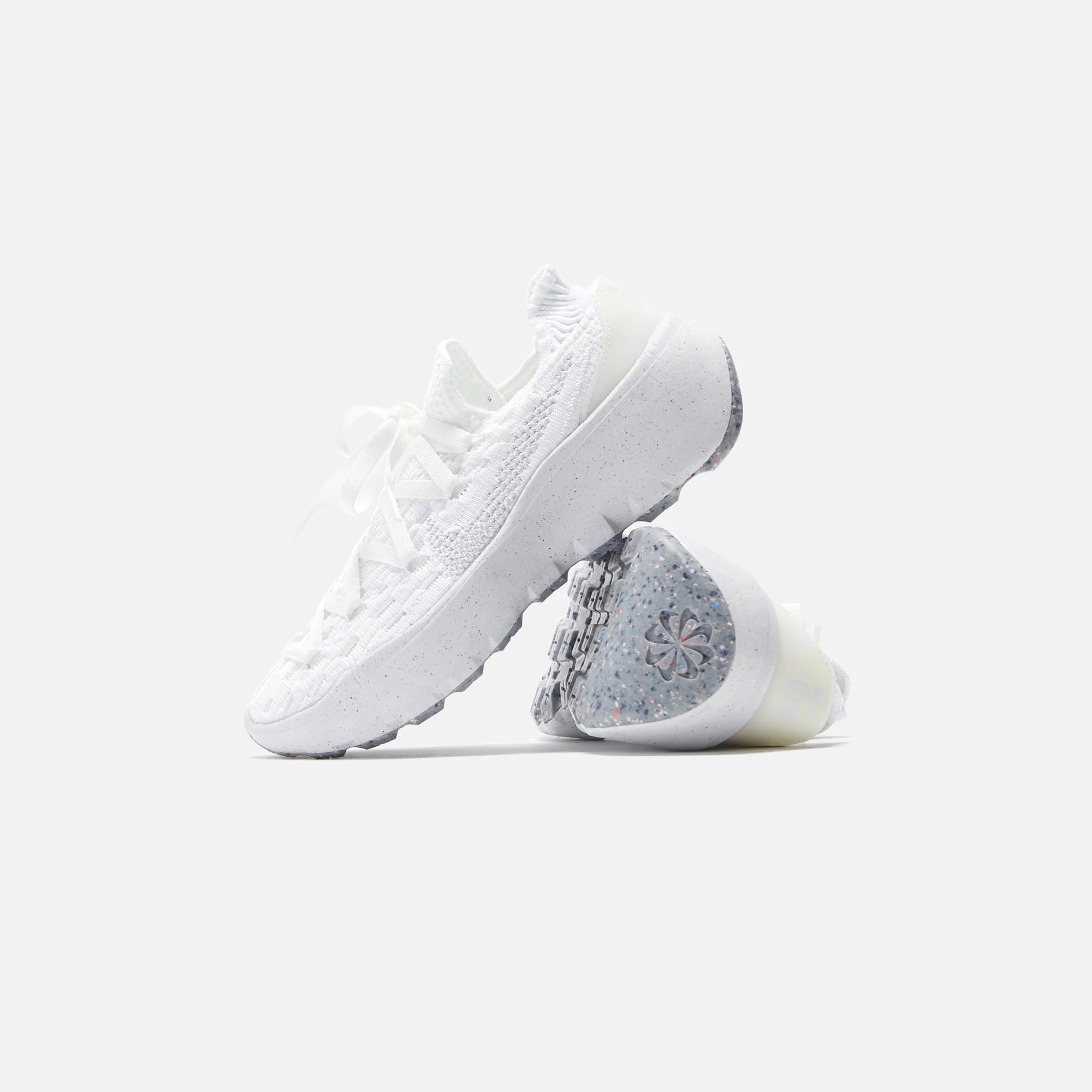 Nike WMNS Space Hippie 04 - White / Pure Platinum / White Summit - Image 3