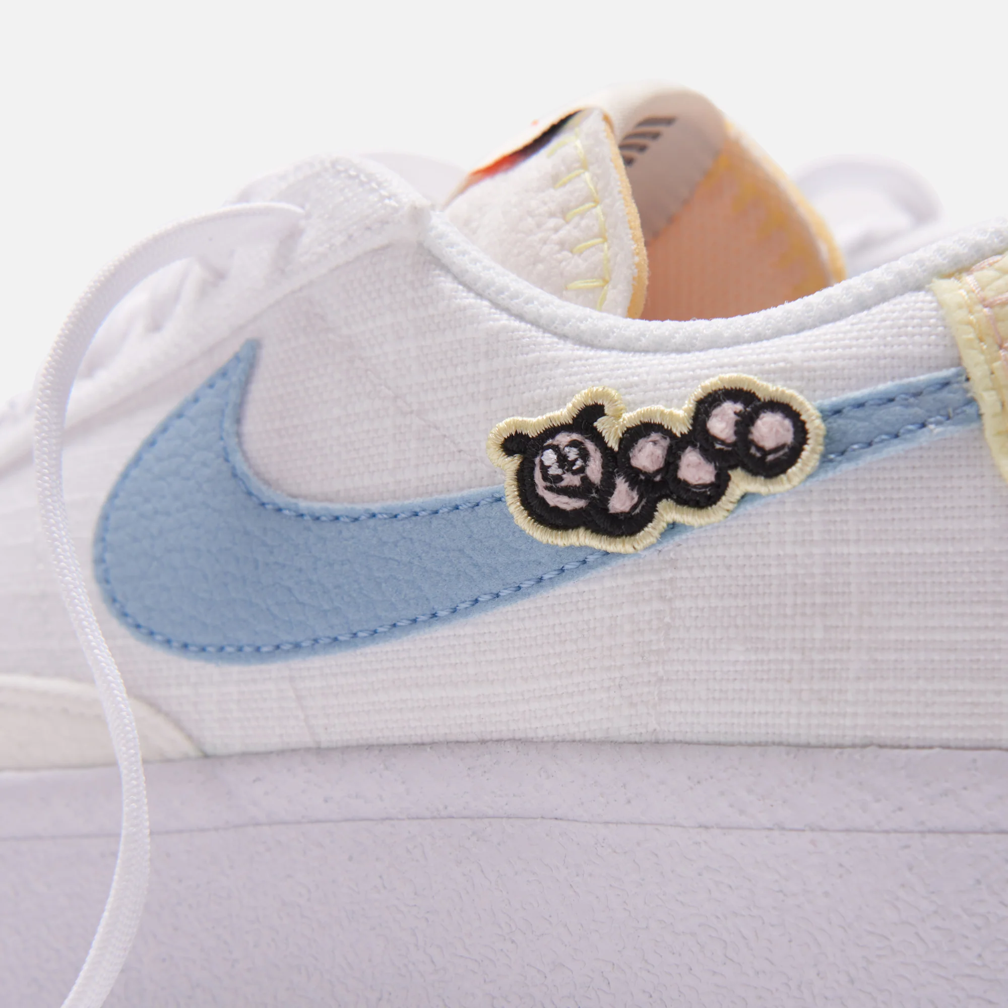 Nike WMNS Blazer LW Platform SE - White / Pink Oxford / Pale Ivory / Boarder Blue - Image 6