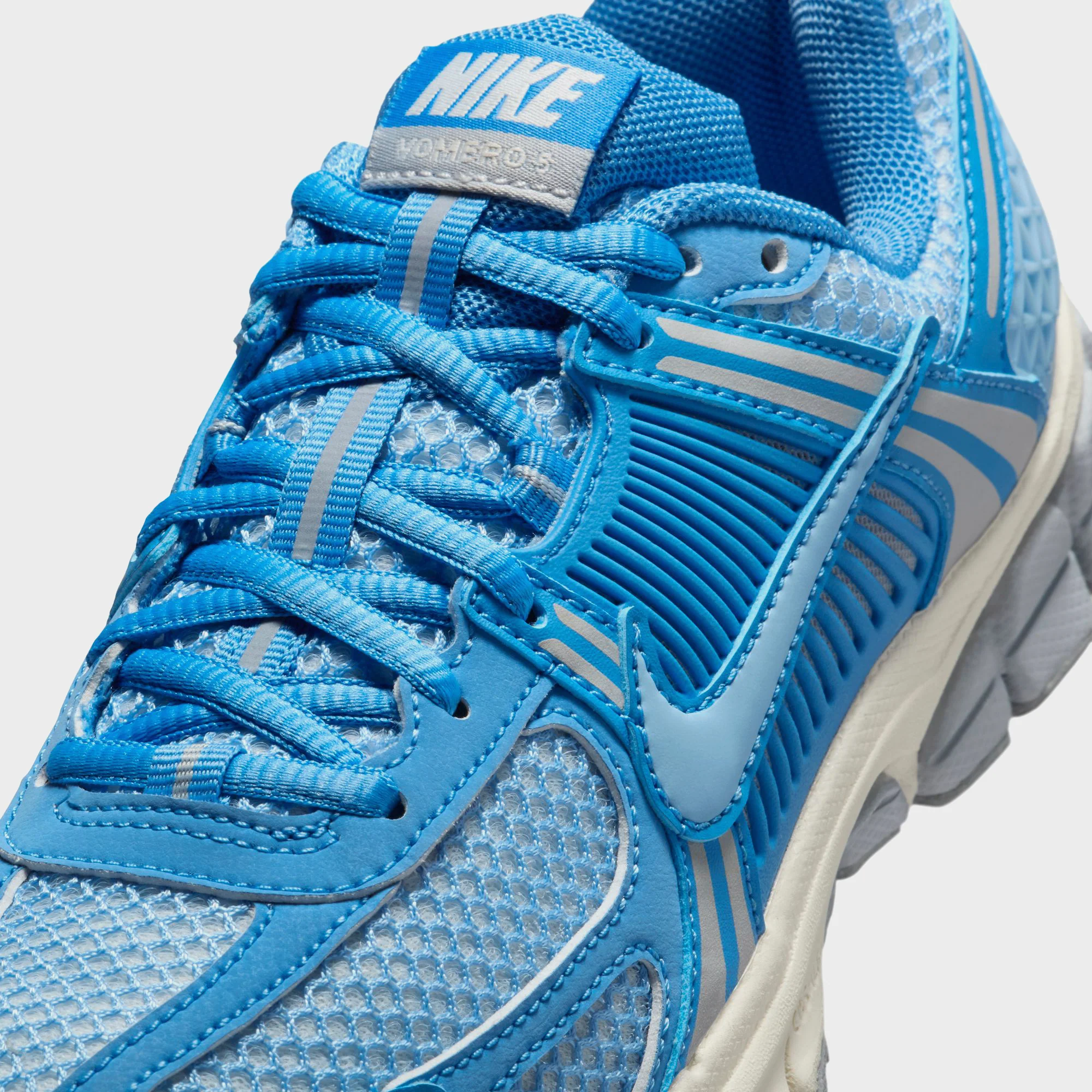 Nike GS Zoom Vomero 5 - Blue Beyond / Psychic Blue/ Wolf Grey / Sail - Image 6
