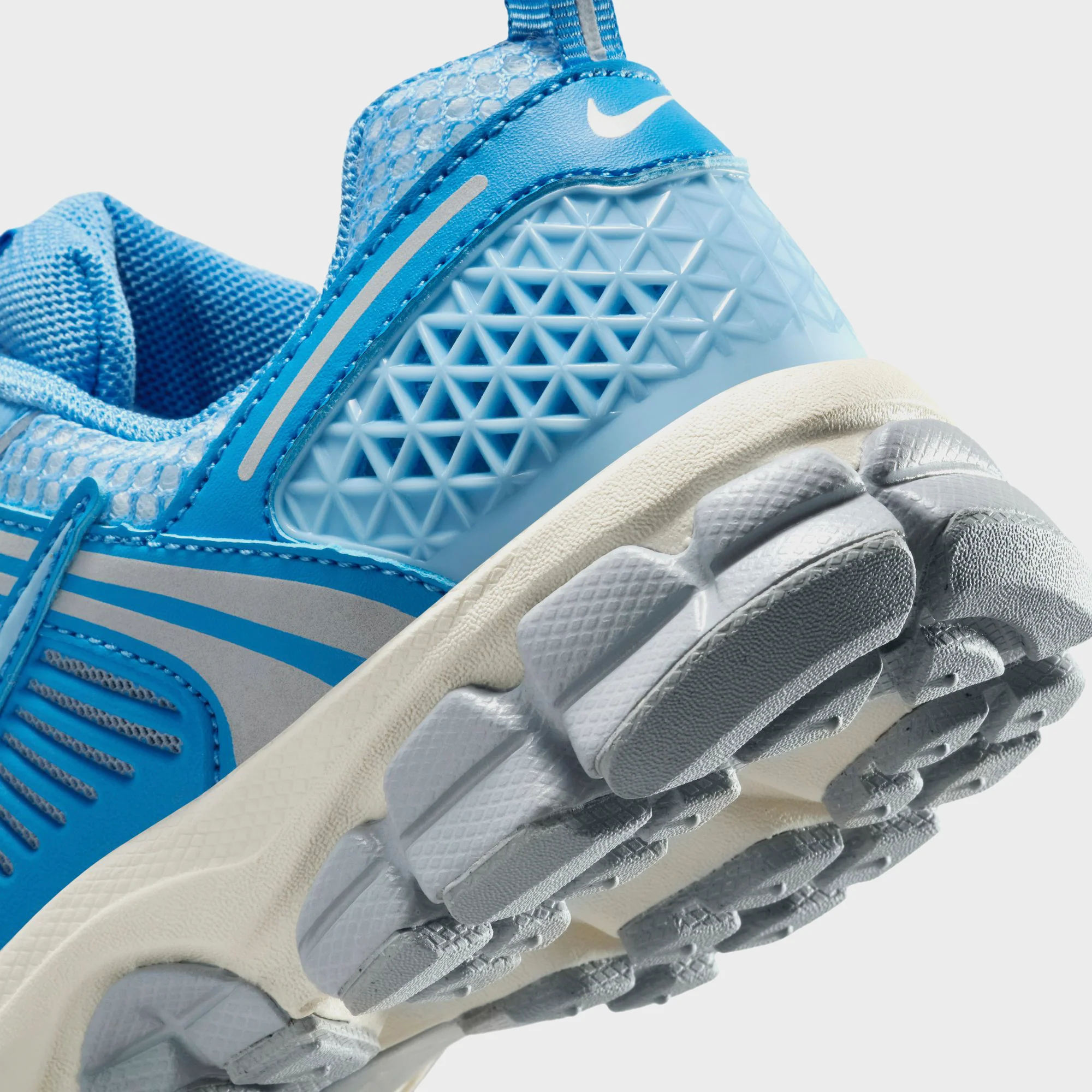 Nike GS Zoom Vomero 5 - Blue Beyond / Psychic Blue/ Wolf Grey / Sail - Image 7